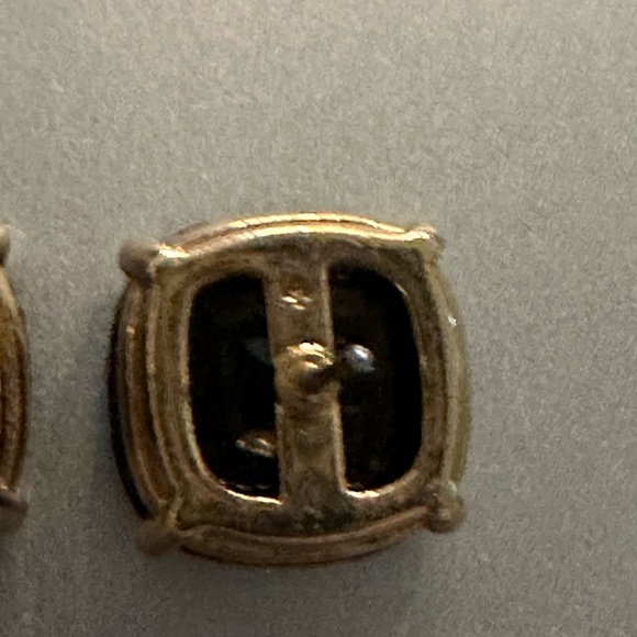 Kate Spade Classic Square Studs Earrings Signed Jet Gold Tone Jet Handcrafted - Picture 3 of 4